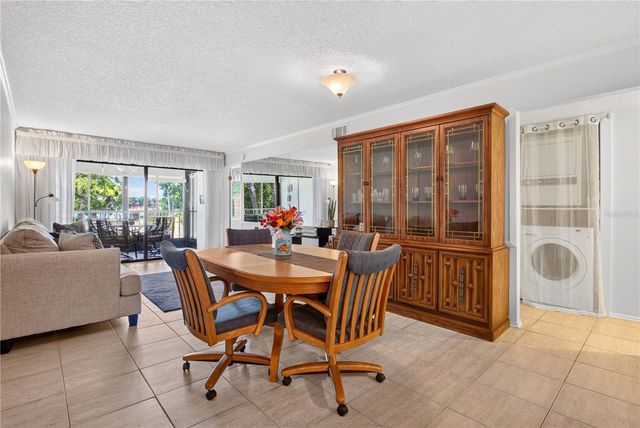 3276 CANDLE RIDGE COURT 202, Orlando, FL 32822