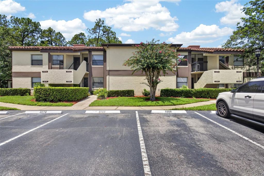 3276 CANDLE RIDGE COURT 202, Orlando, FL 32822
