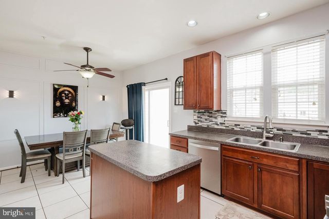 3086 RAKING LEAF DR, Abingdon, MD 21009