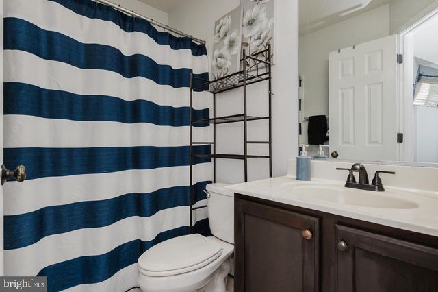 3086 RAKING LEAF DR, Abingdon, MD 21009