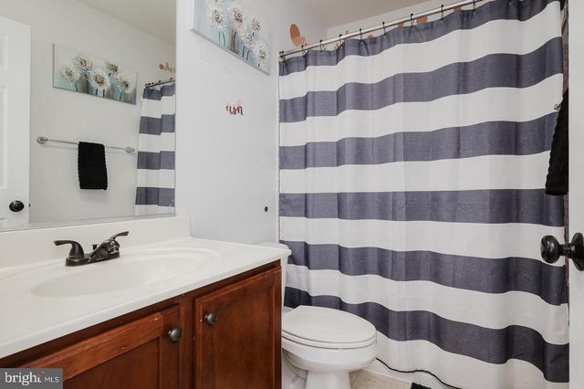 3086 RAKING LEAF DR, Abingdon, MD 21009