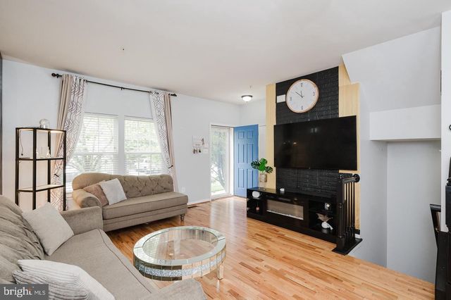 3086 RAKING LEAF DR, Abingdon, MD 21009