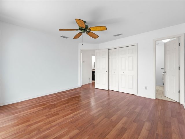 93 Spring Lake Drive 206, Vero Beach, FL 32962