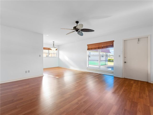 93 Spring Lake Drive 206, Vero Beach, FL 32962