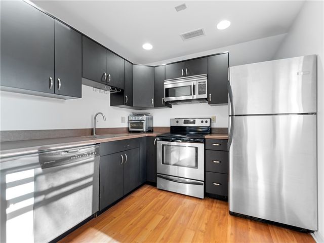 93 Spring Lake Drive 206, Vero Beach, FL 32962