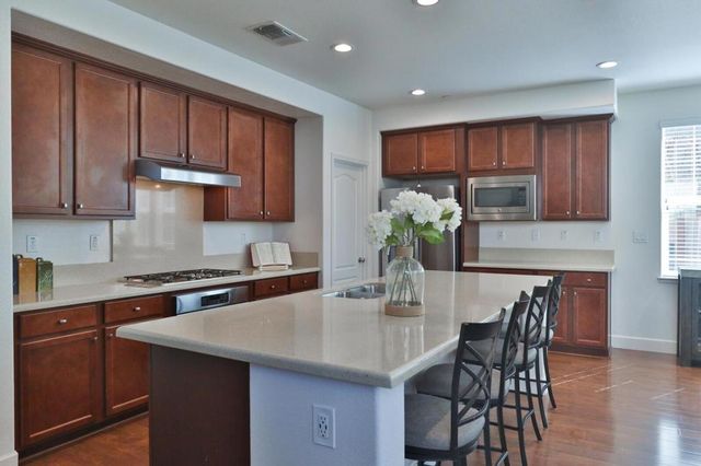16752 San Clemente Lane, Morgan Hill, CA 95037