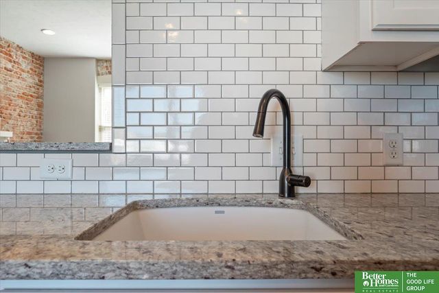 4010 Harney Street, Omaha, NE 68131