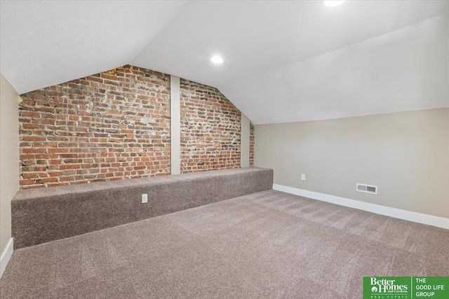 4010 Harney Street, Omaha, NE 68131