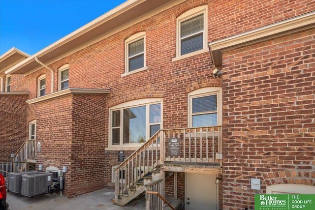 4010 Harney Street, Omaha, NE 68131