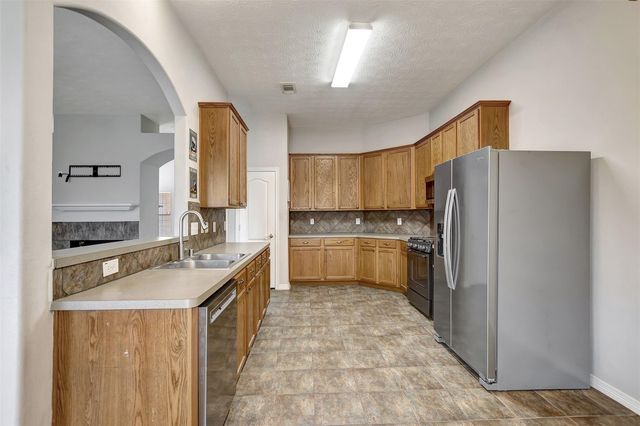 2013 Lulach Lane, Conroe, TX 77301