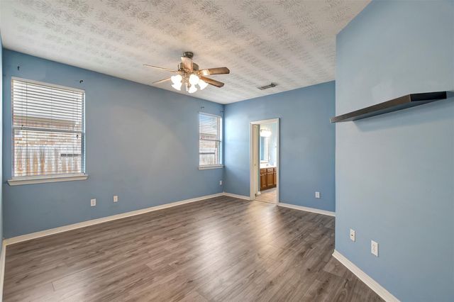 2013 Lulach Lane, Conroe, TX 77301