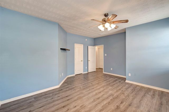 2013 Lulach Lane, Conroe, TX 77301