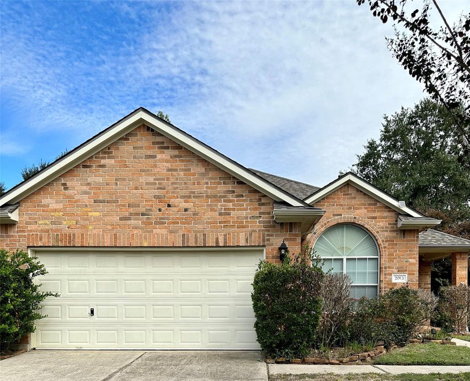 2013 Lulach Lane, Conroe, TX 77301