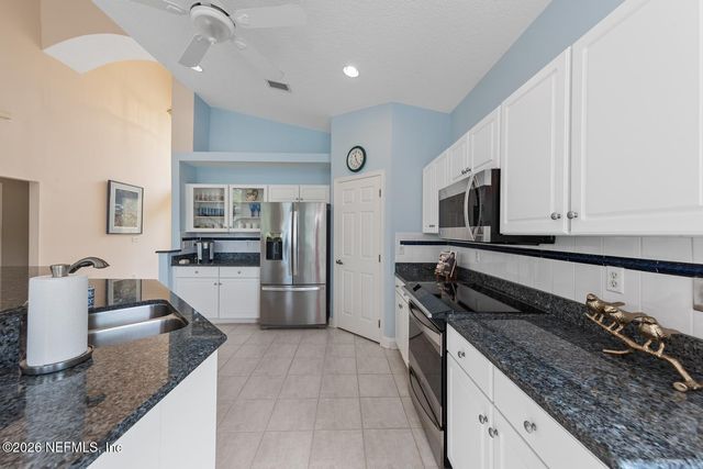 6526 BURNHAM Circle, Ponte Vedra Beach, FL 32082