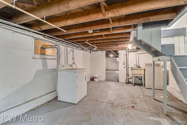 508 West Parkdale Avenue, Royal Oak, MI 48073
