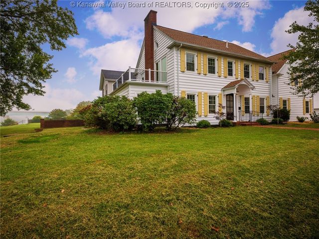 3301 Kanawha Avenue SE, Charleston, WV 25304