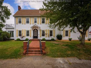 3301 Kanawha Avenue SE, Charleston, WV 25304