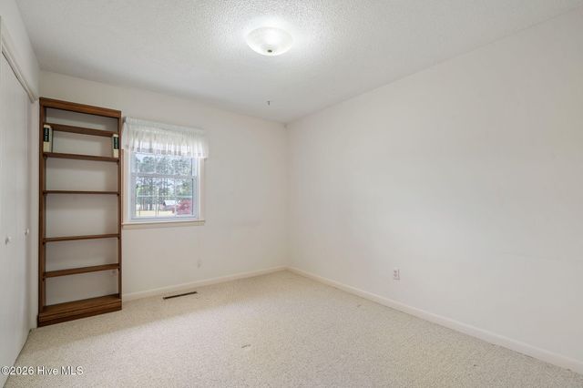 6542 S Nc 41 Highway, Wallace, NC 28466