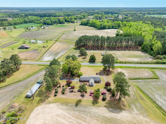 6542 S Nc 41 Highway, Wallace, NC 28466