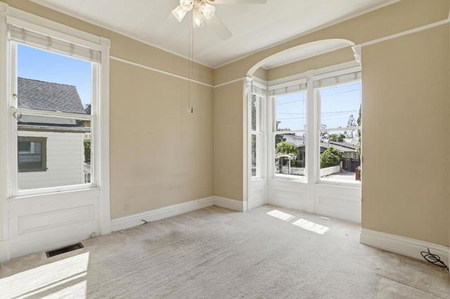 54 Whitney Avenue, Los Gatos, CA 95030