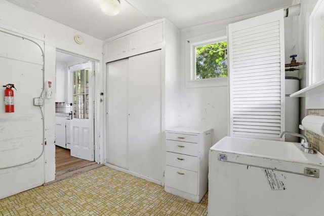 54 Whitney Avenue, Los Gatos, CA 95030