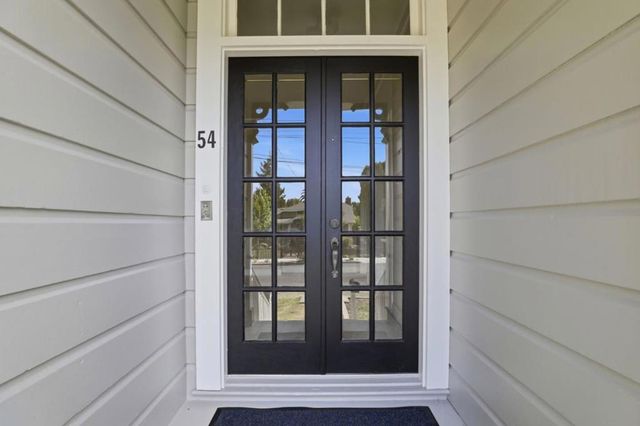 54 Whitney Avenue, Los Gatos, CA 95030