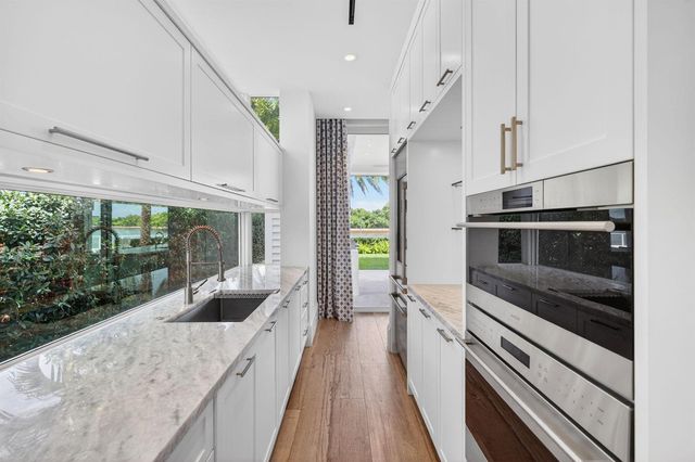 1900 Intracoastal Drive, Fort Lauderdale, FL 33305