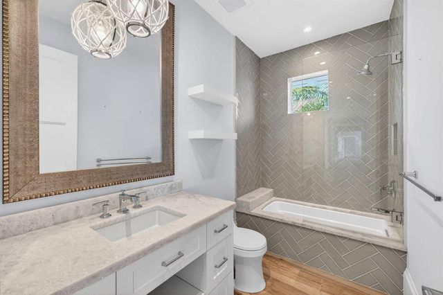 1900 Intracoastal Drive, Fort Lauderdale, FL 33305