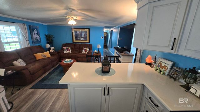 1948 Ridgewood Drive, Lillian, AL 36549