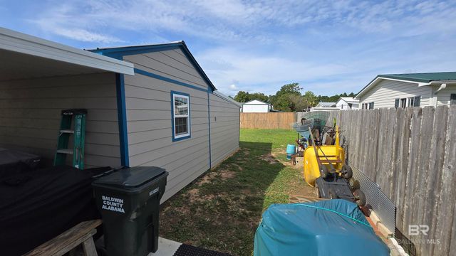 1948 Ridgewood Drive, Lillian, AL 36549