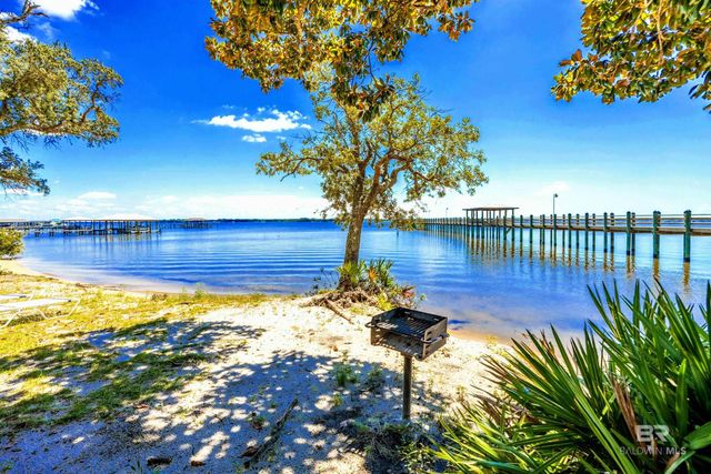 1948 Ridgewood Drive, Lillian, AL 36549