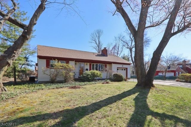 130 Warrenville Rd, Green Brook Twp., NJ 08812