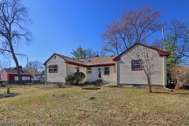 130 Warrenville Rd, Green Brook Twp., NJ 08812