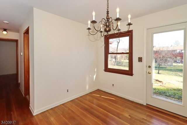 130 Warrenville Rd, Green Brook Twp., NJ 08812