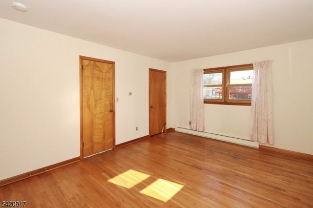 130 Warrenville Rd, Green Brook Twp., NJ 08812