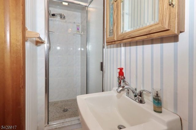 130 Warrenville Rd, Green Brook Twp., NJ 08812