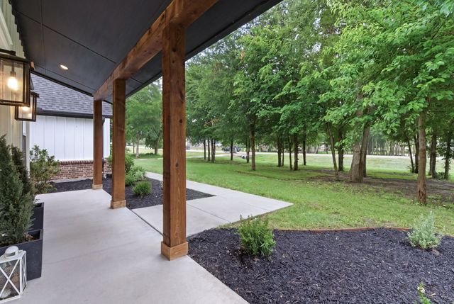 205 Deer Glade Court, Azle, TX 76020