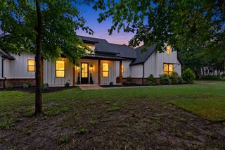 205 Deer Glade Court, Azle, TX 76020