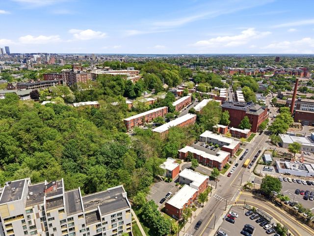 35 Ellingwood 35, Boston, MA 02120