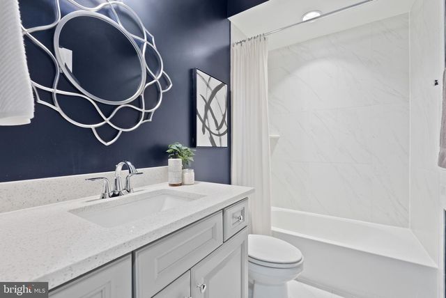 2840 RED STAR LN, Alexandria, VA 22303