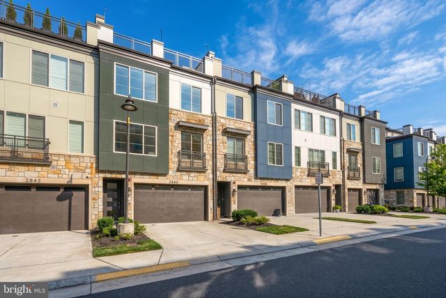 2840 RED STAR LN, Alexandria, VA 22303