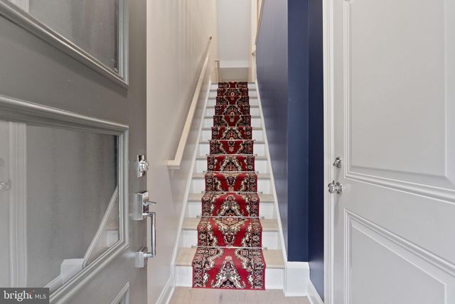 2840 RED STAR LN, Alexandria, VA 22303