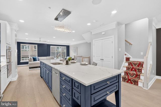 2840 RED STAR LN, Alexandria, VA 22303
