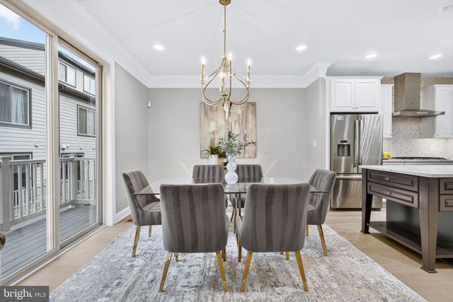 2840 RED STAR LN, Alexandria, VA 22303