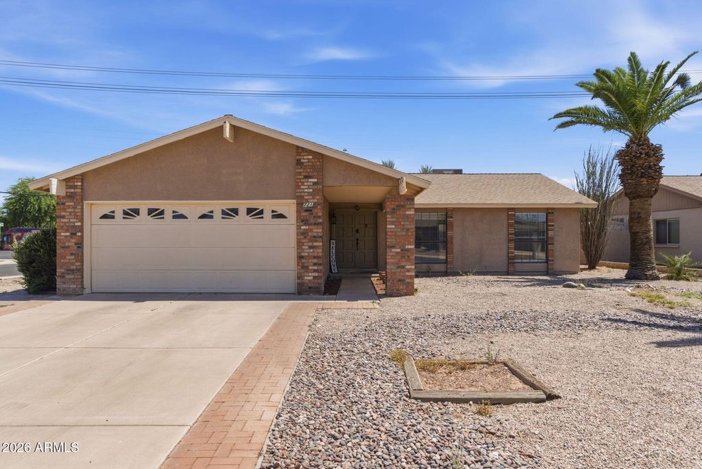 721 E BRENTRUP Drive, Tempe, AZ 85283