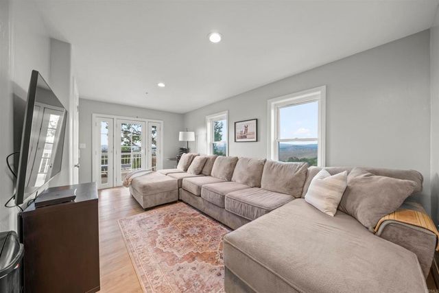 31959 Via Ararat Drive, Bonsall, CA 92003