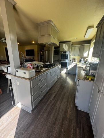10721 Shelley Road, Gentry, AR 72734