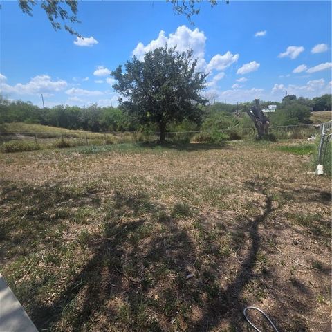 101 Byler, Sandia, TX 78383