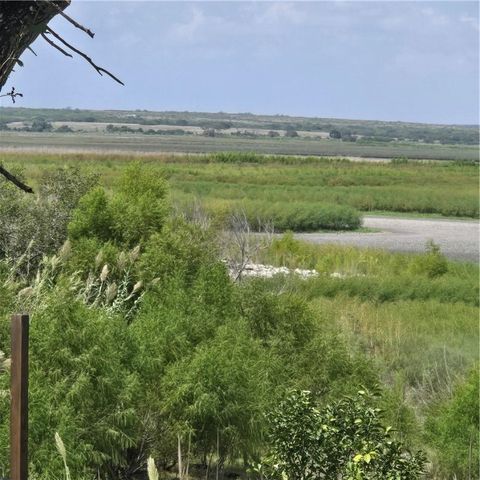 101 Byler, Sandia, TX 78383