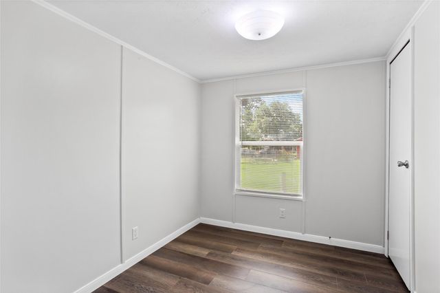 6304 Sexto Street, Brazoria, TX 77422